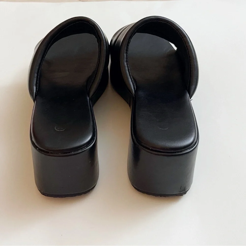 N/A chunky vacations platform