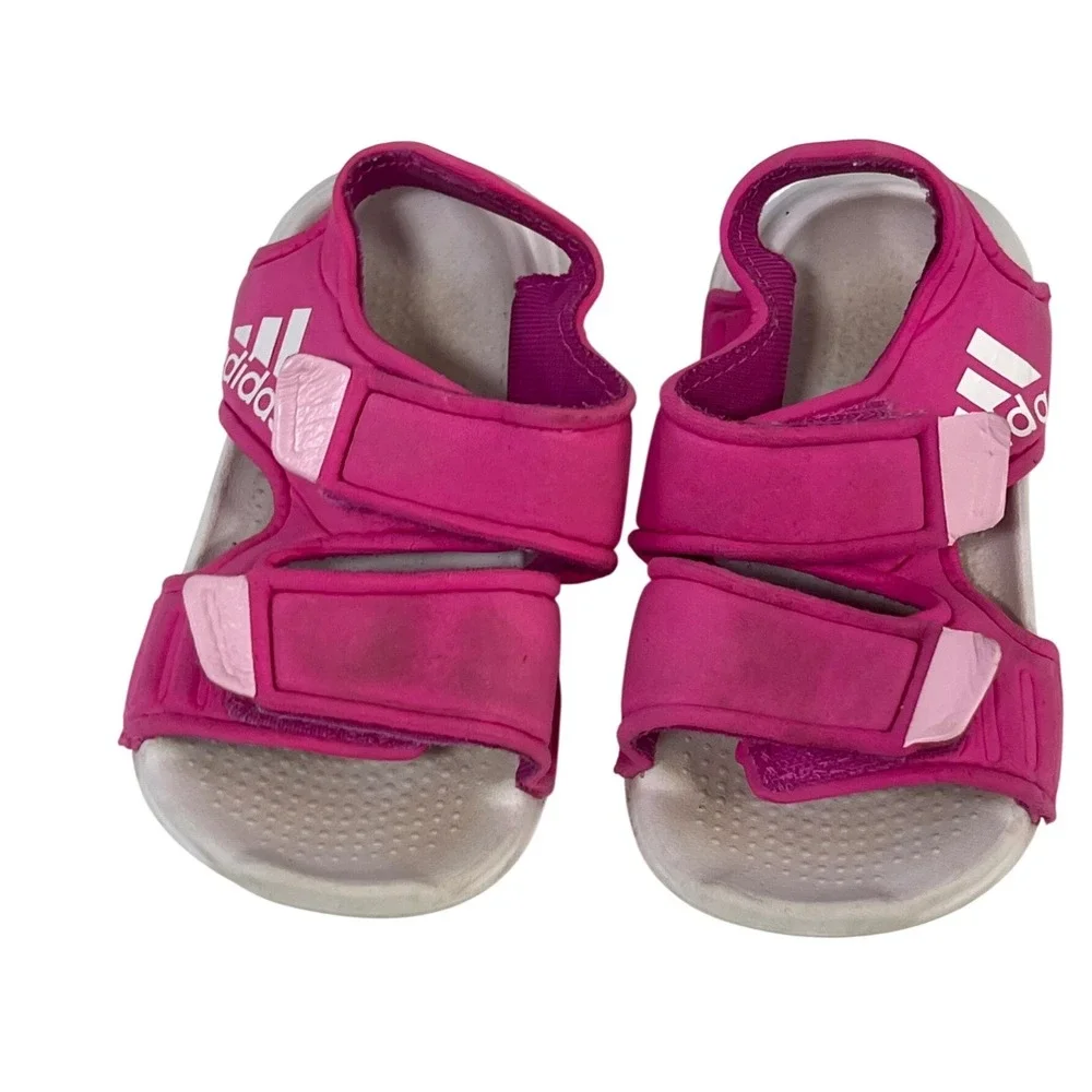 adidas vacation easily