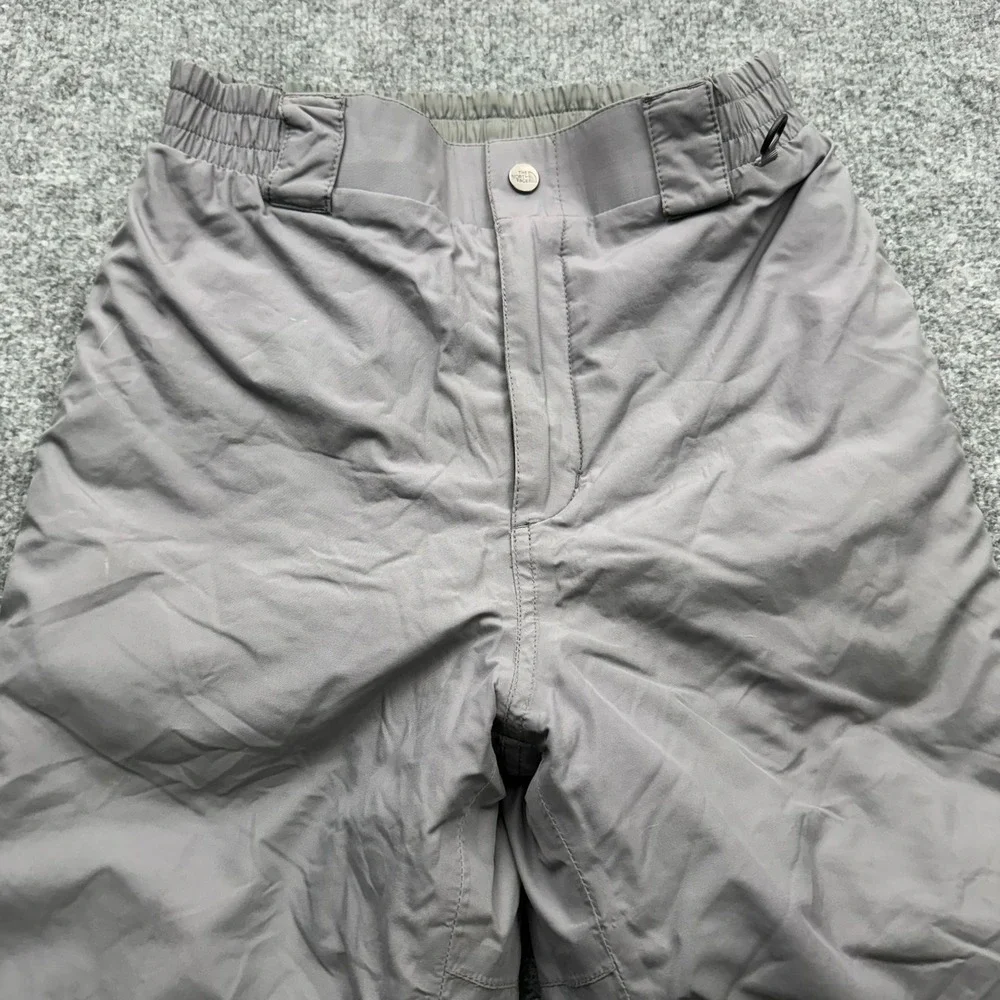 The North Face essentials closure
