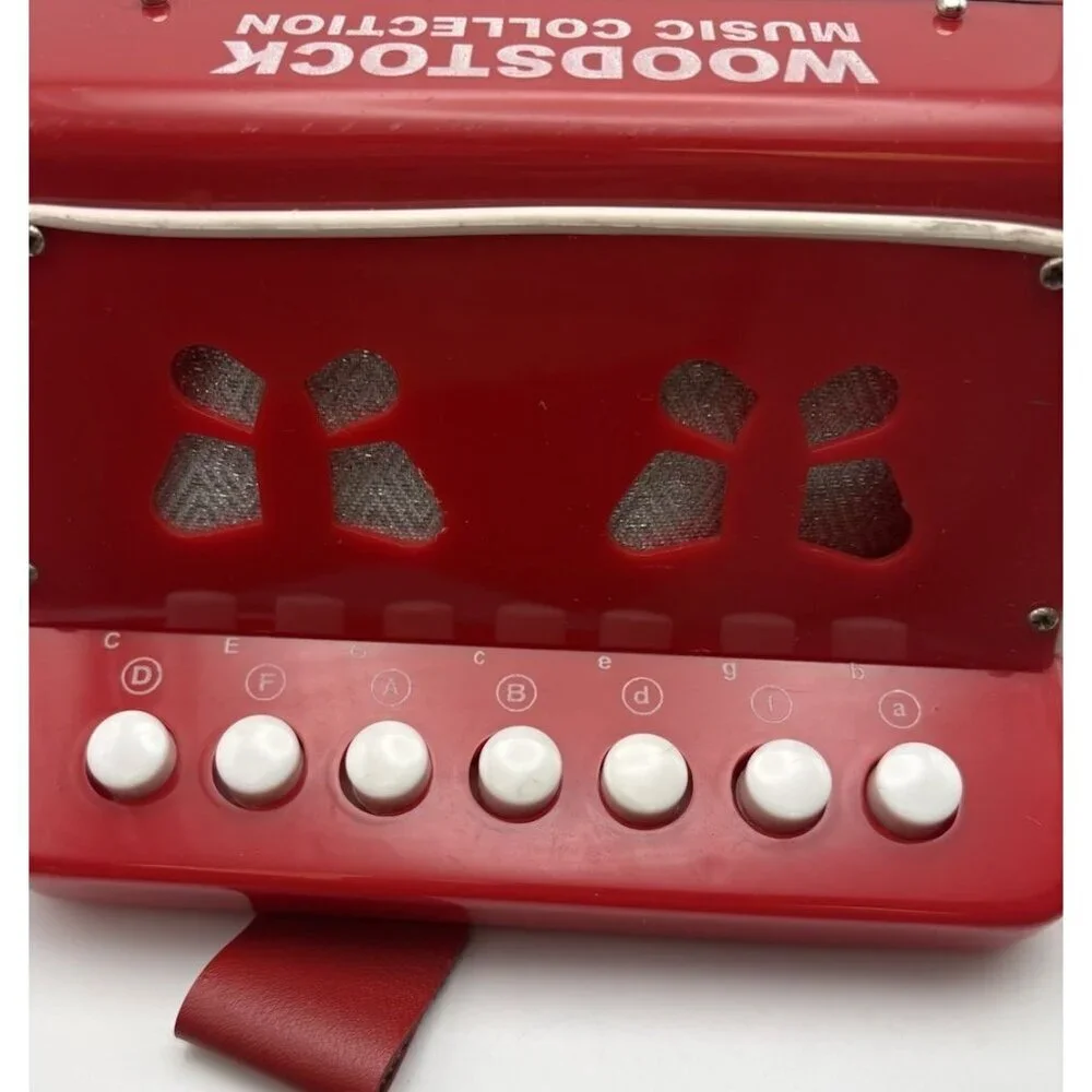 Woodstock vintage accordion