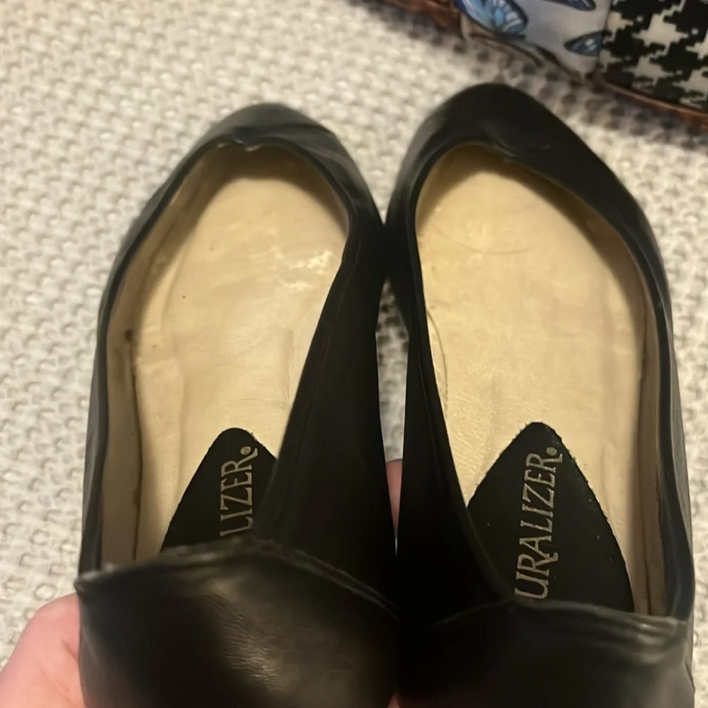 NATURALIZER Women’s Black Leather Wedge Low Heel Slip On Pointy Pump Shoes 7