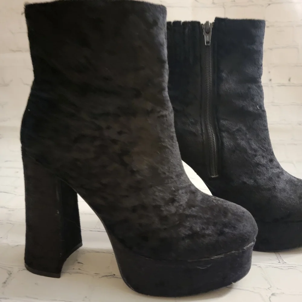 Classified black velvet