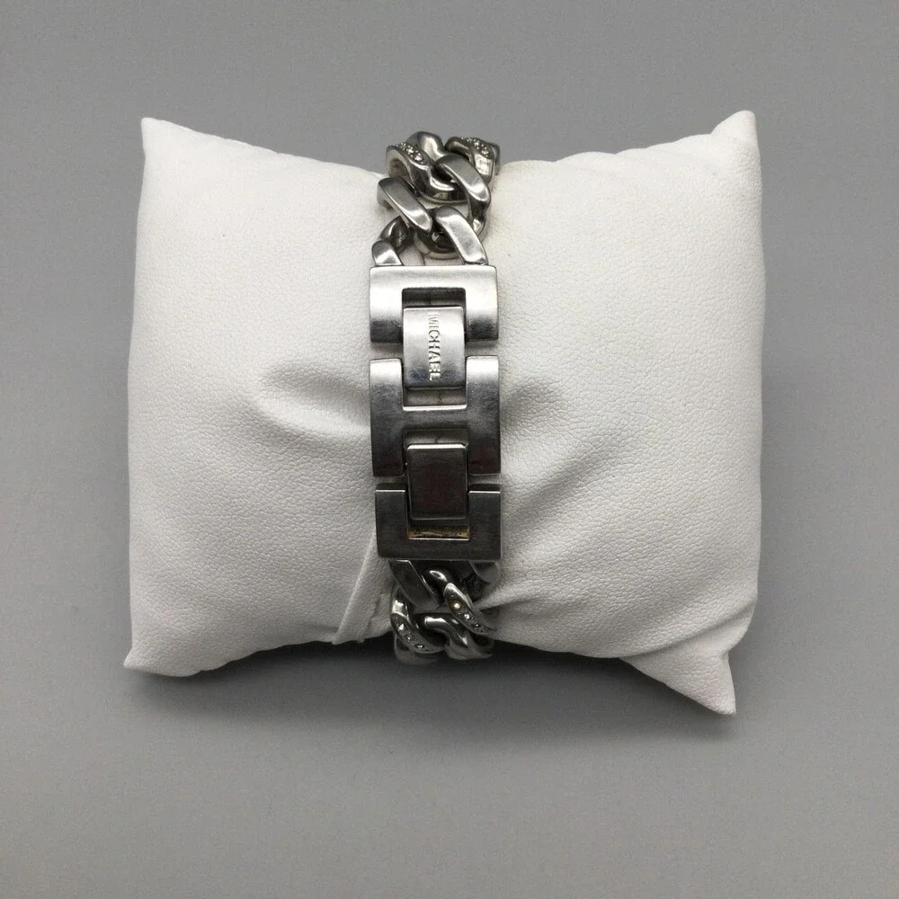 Michael Kors see photos