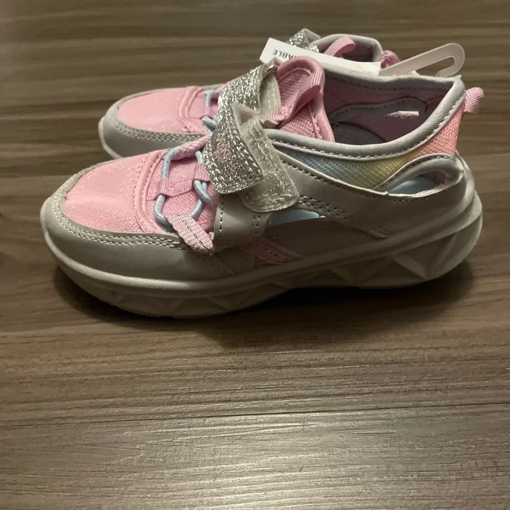 OshKosh Bgosh nwt smoke