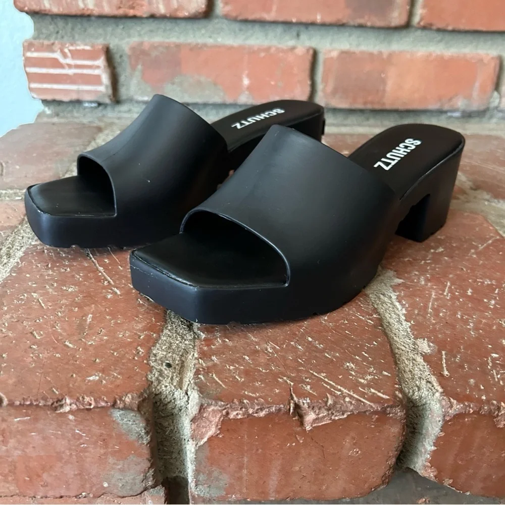 SCHUTZ mizzy platform