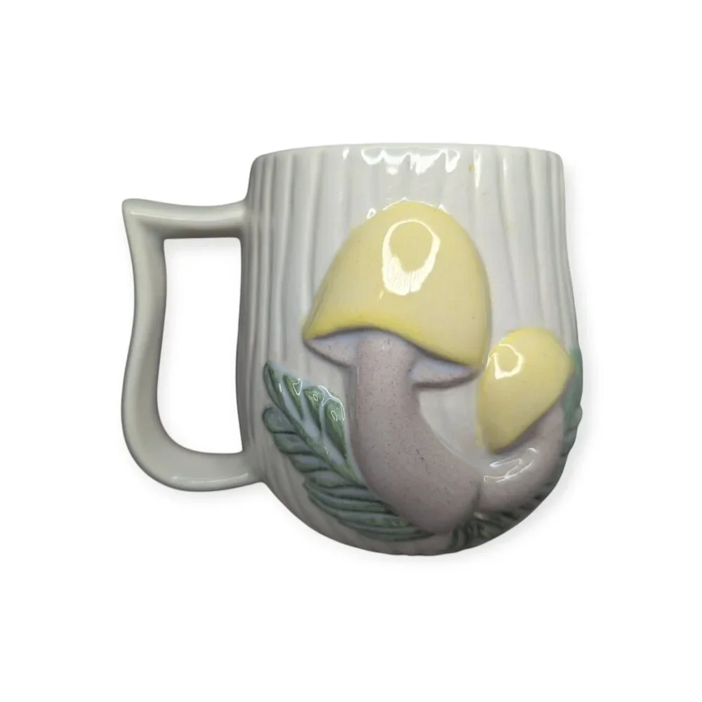 Vintage Ceramic Yellow Mushroom Mugs Set of 4 Signed Jane Roberts 1976