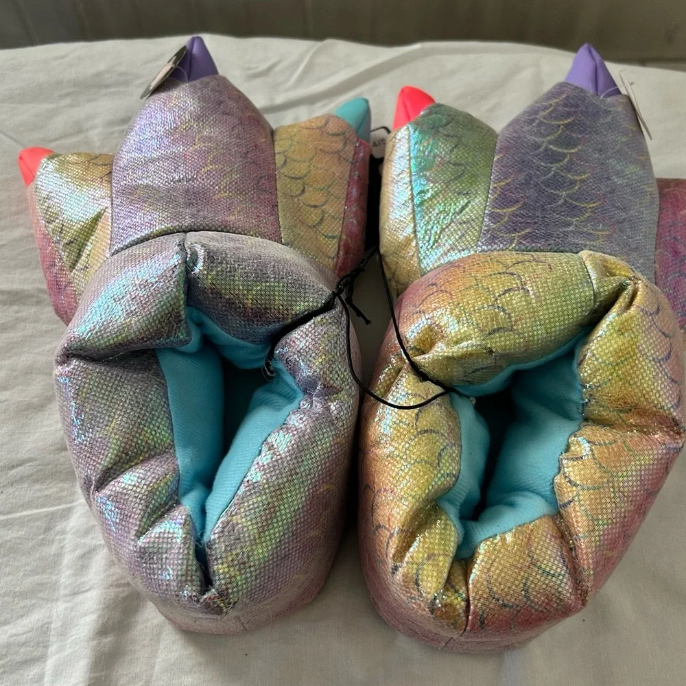 N/A shimmery rainbow
