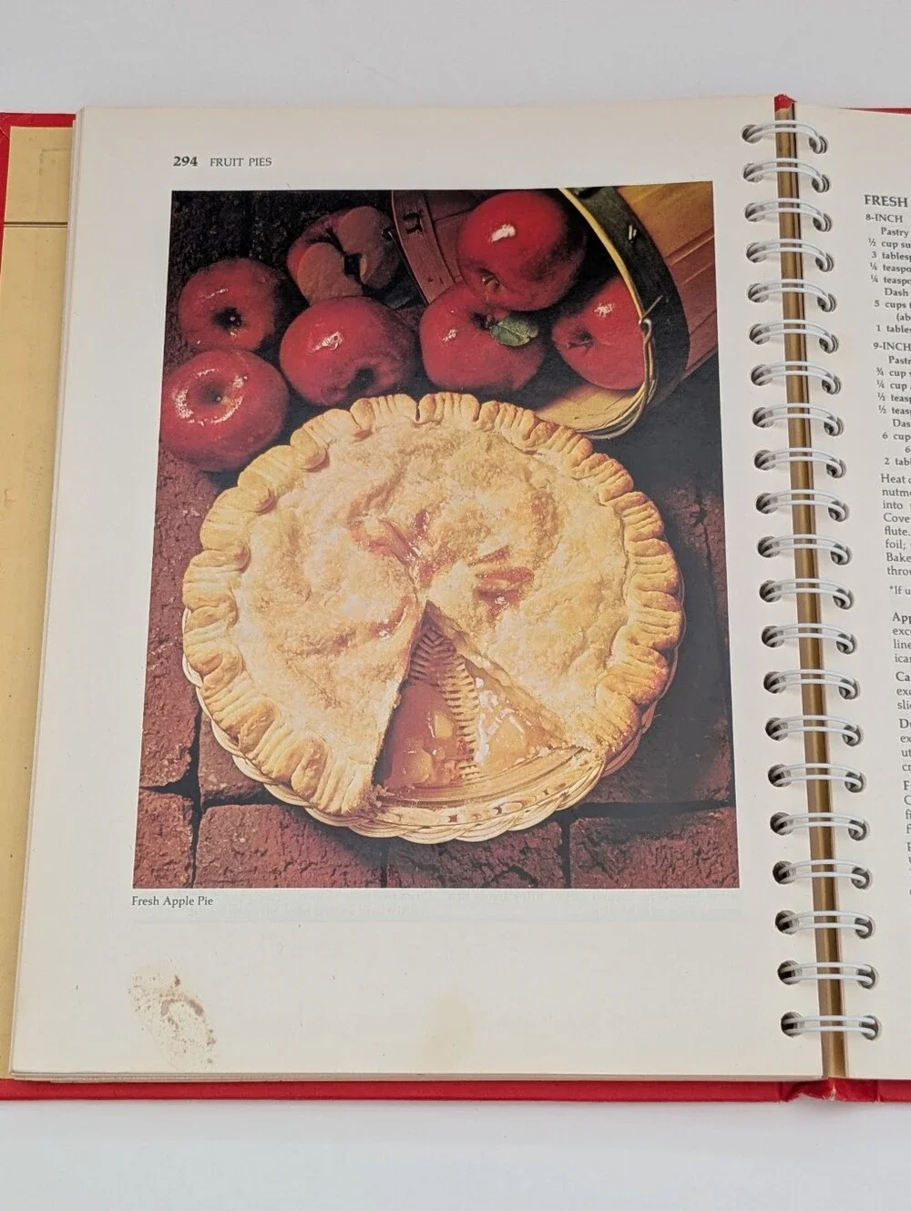 Betty Crocker this ring