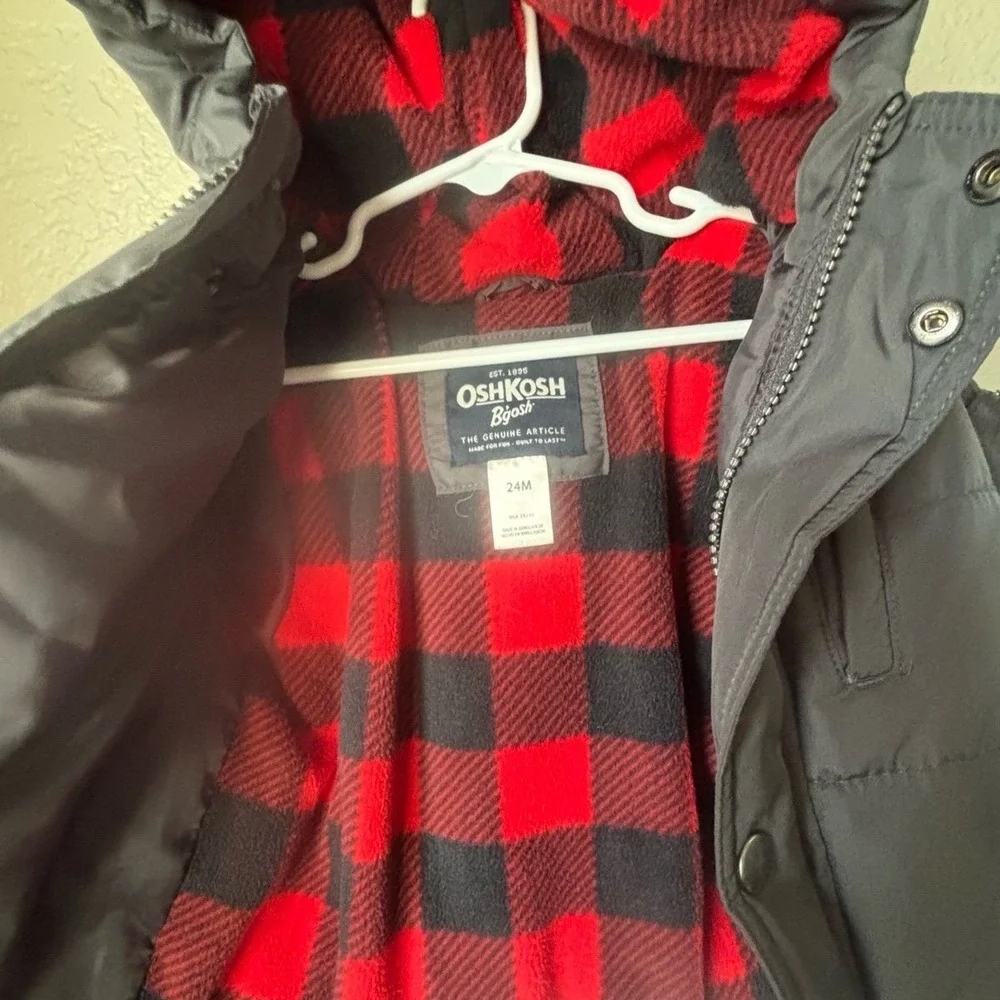 OshKosh Bgosh osh kosh