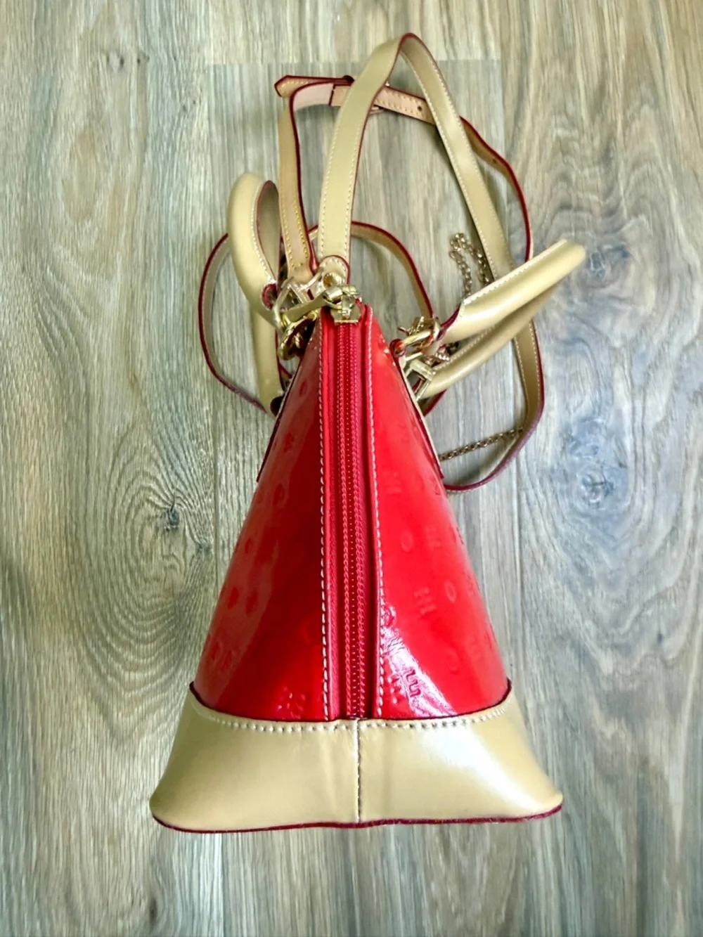 Arcadia red patent