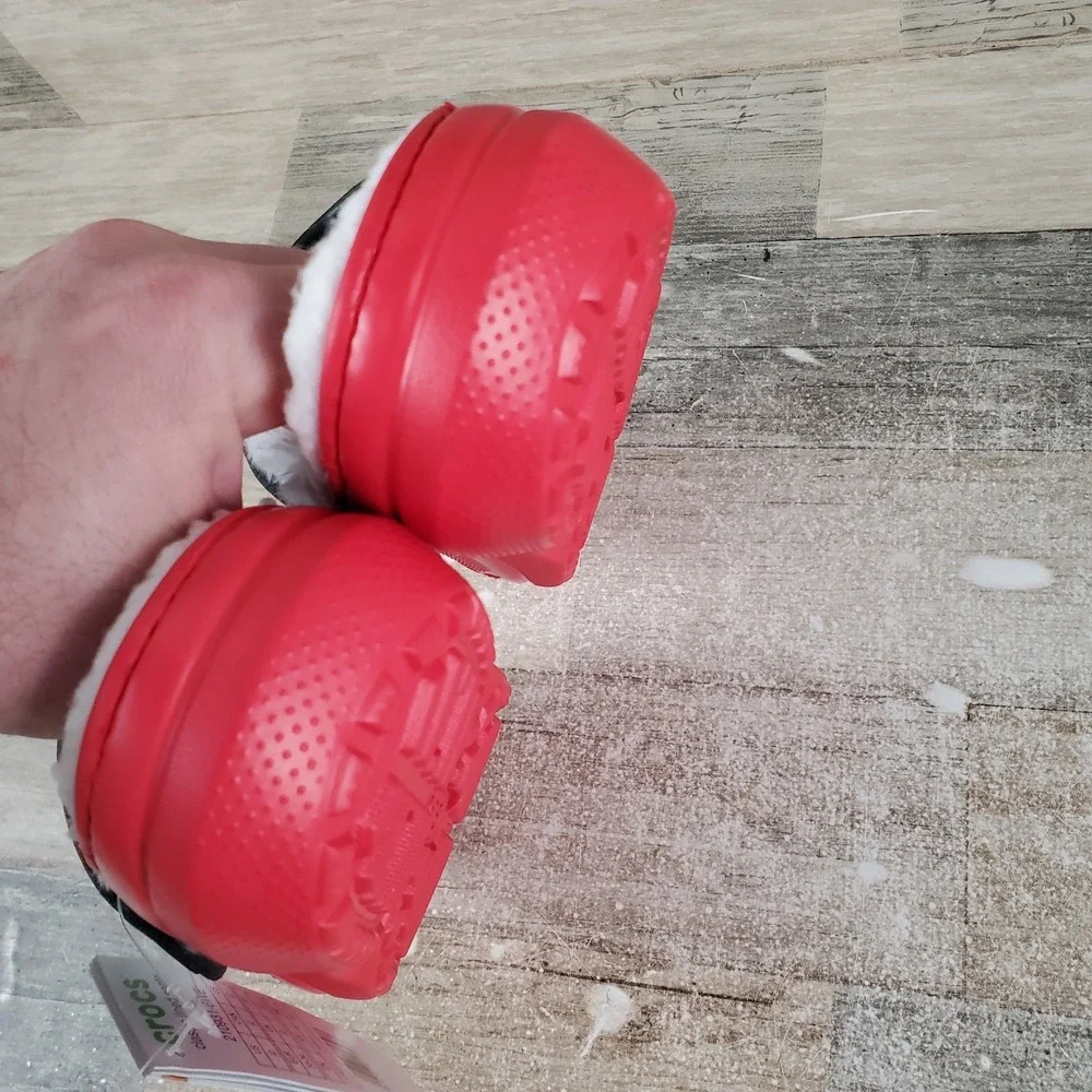 CROCS new without