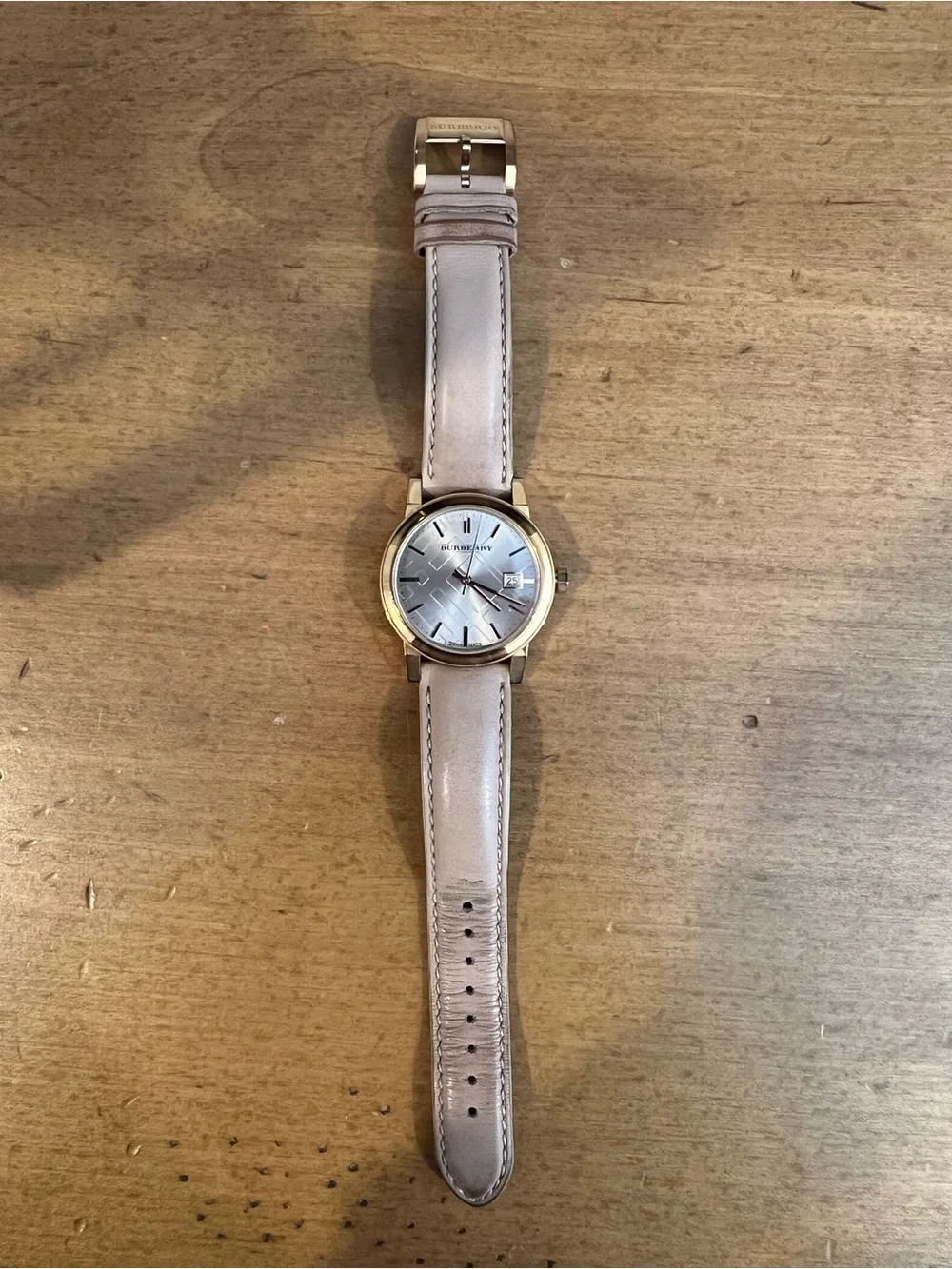Burberry women’s wristwatch
