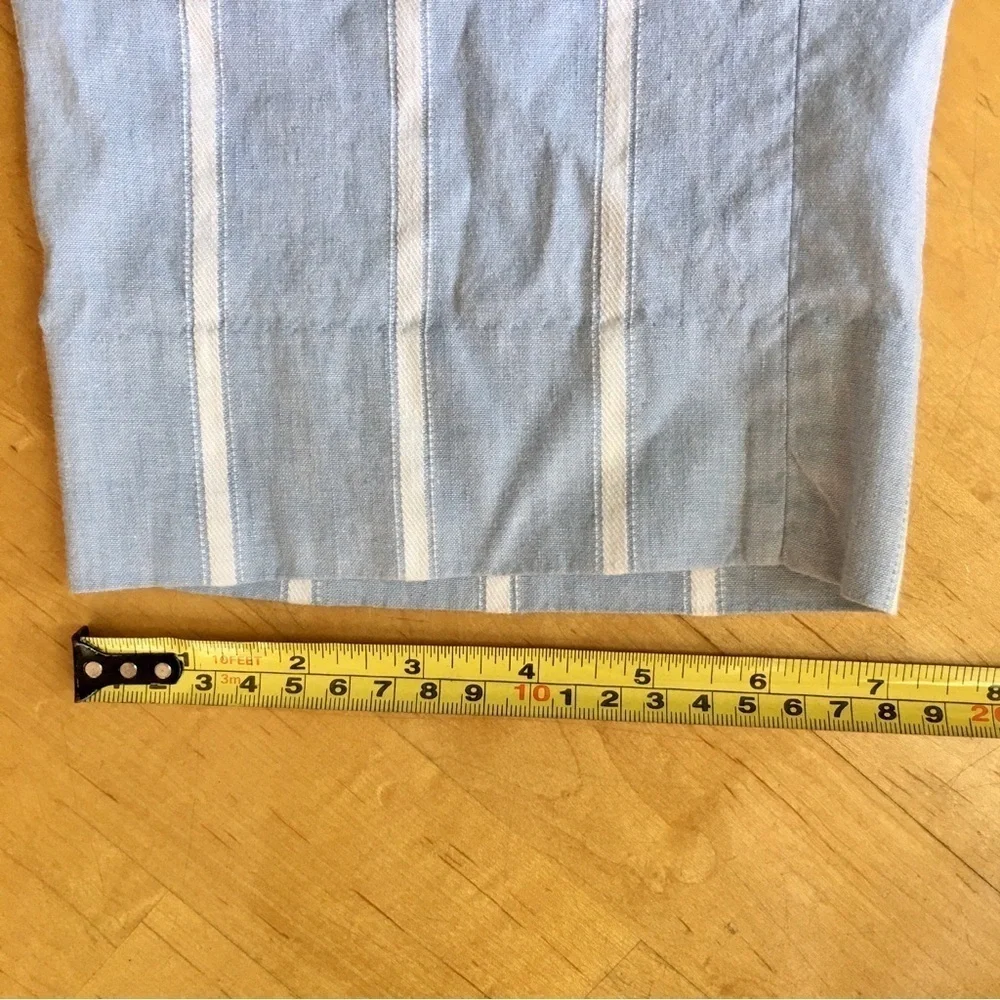 Banana Republic “Avery” Striped, Cropped, Wide Leg Capri, Blue, White, Size 6