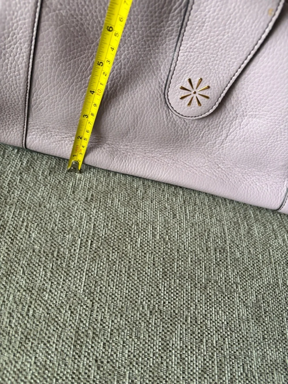 Isaac Mizrahi structured pebbled