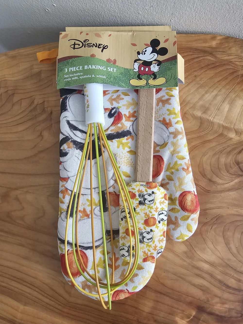 Disney Mickey Mouse Fall Oven Mitt and Spatula Set