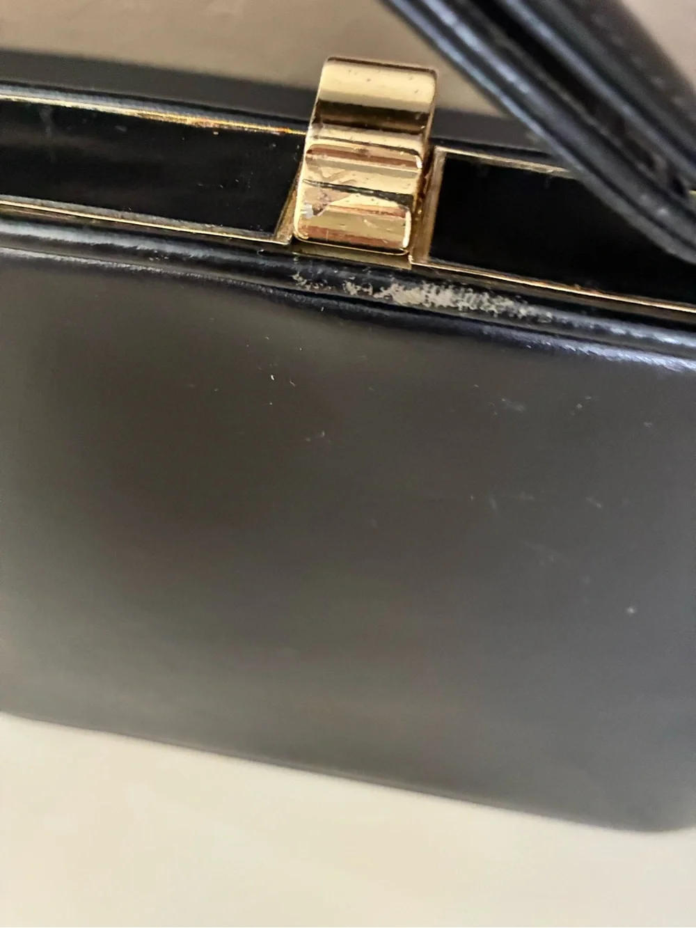 Unknown Manufacturer elegant vintage