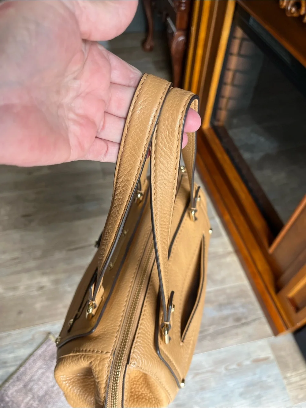 Michael Kors tan gold