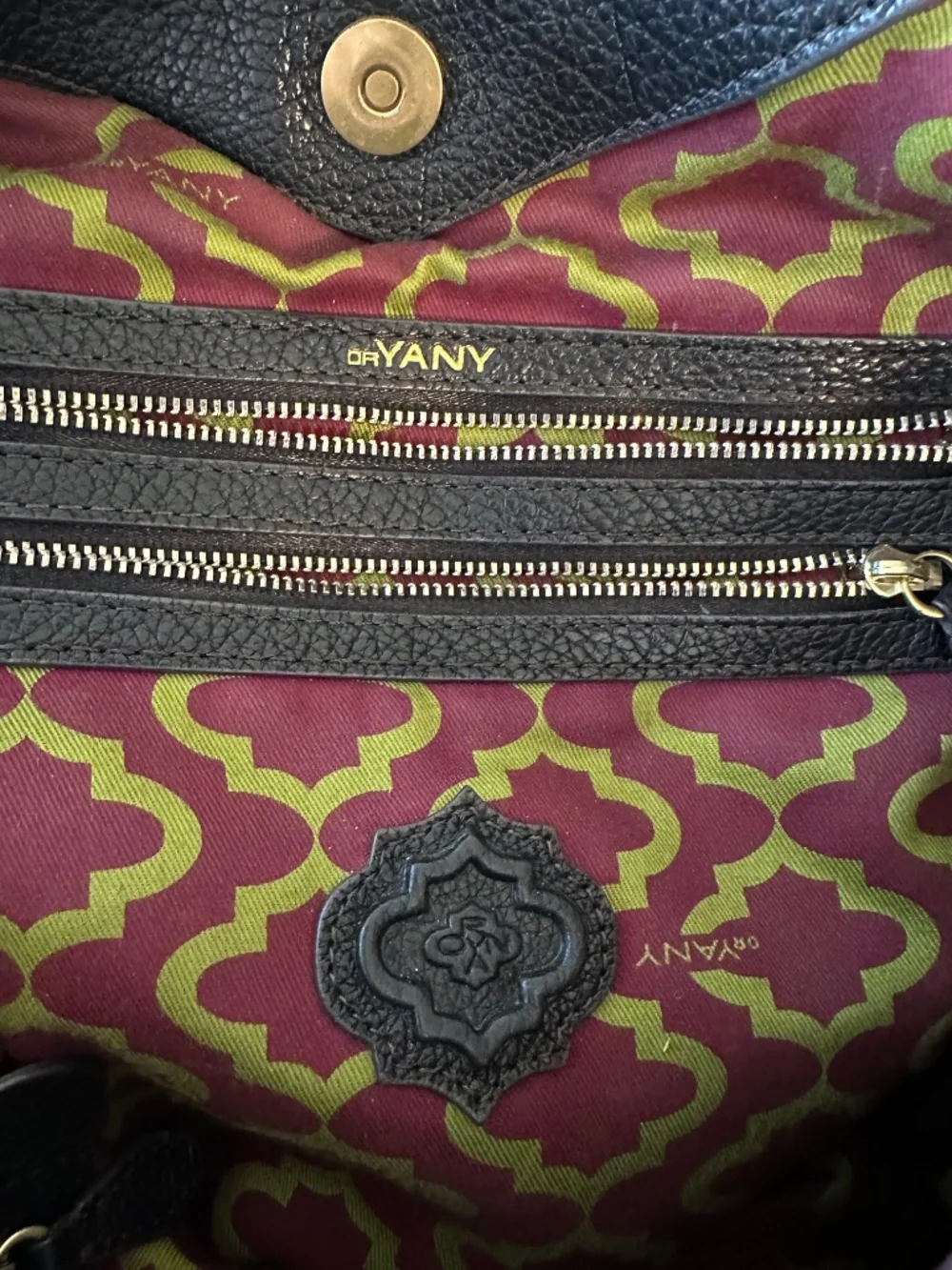 orYANY beautiful black