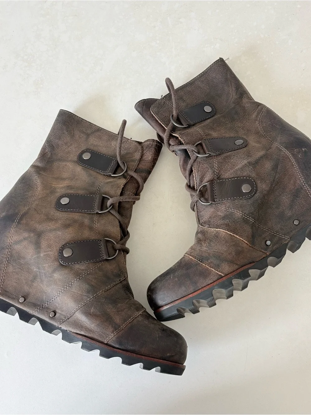 Sorel hi dear