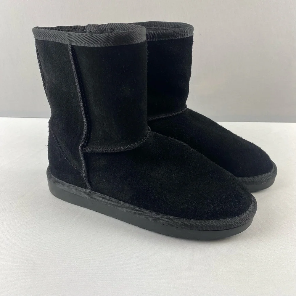 Koolaburra by Ugg Black Suede Koola Short Women's Size 5 Winter Boots w Faux Fur