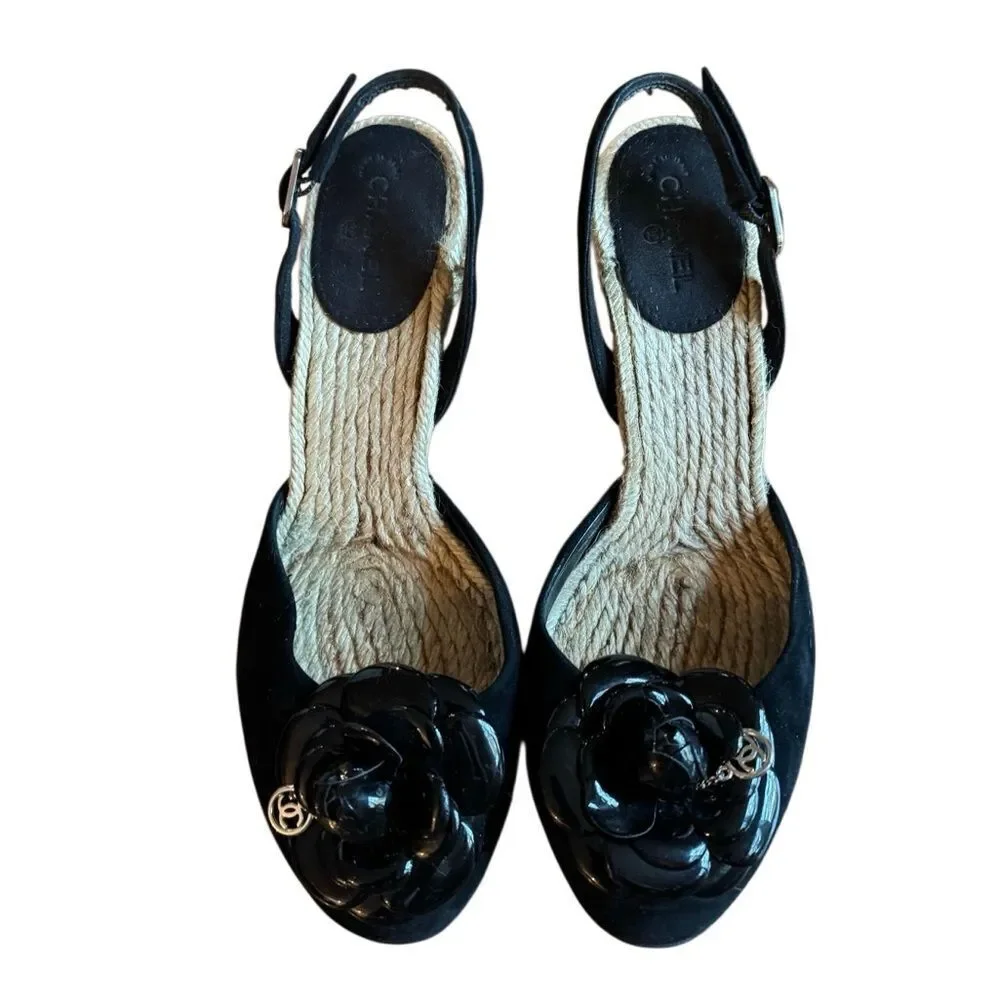 CHANEL authentic women