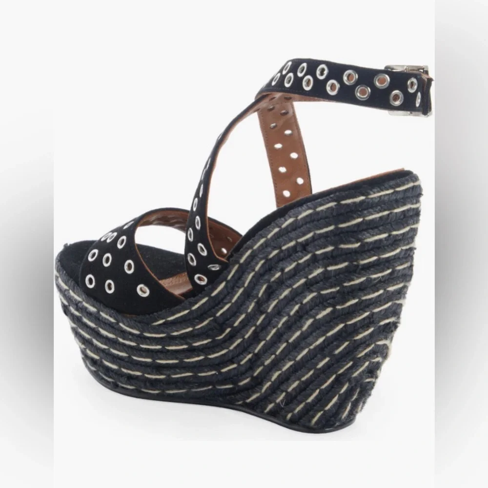 Alaia leather play size