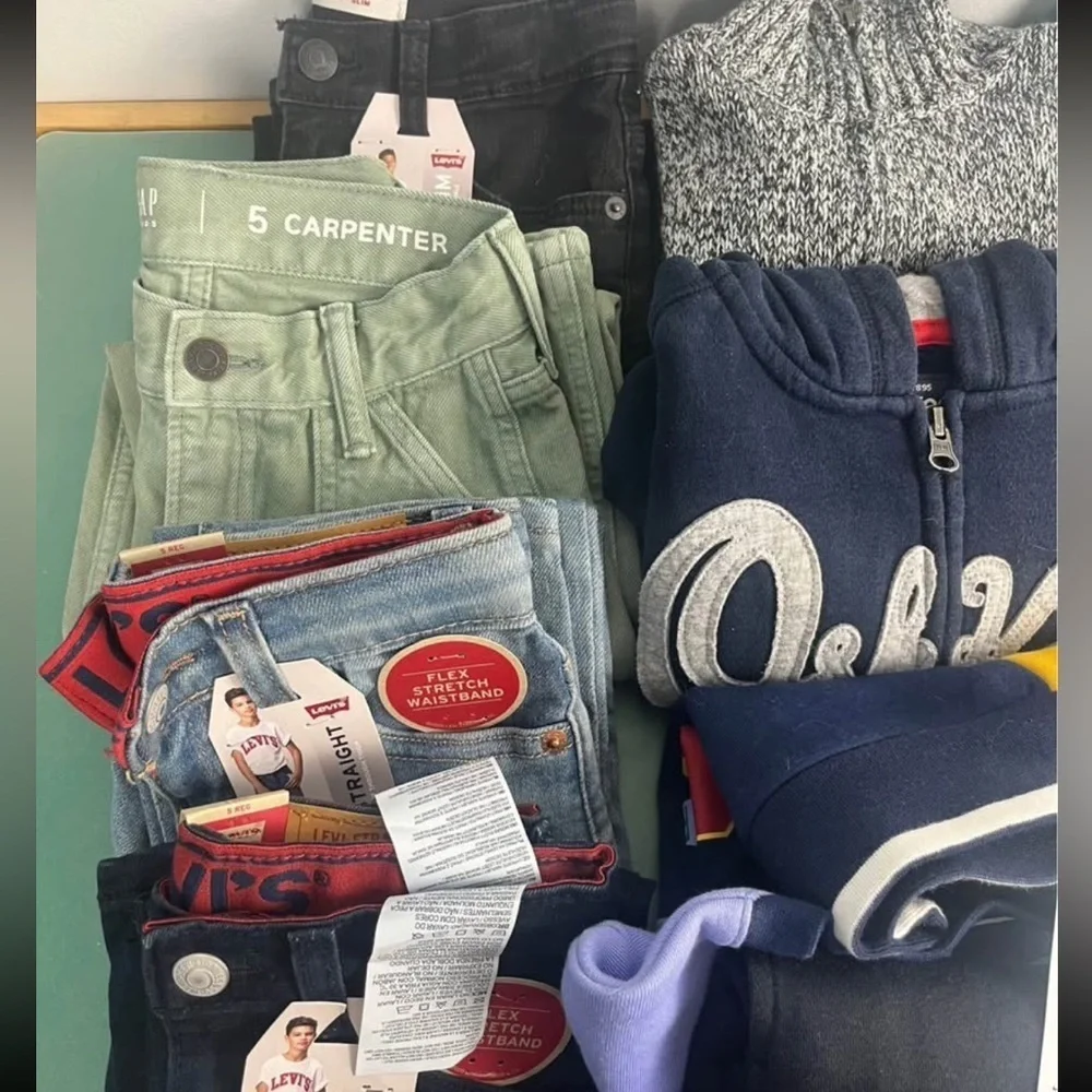 Gymboree boutique include others