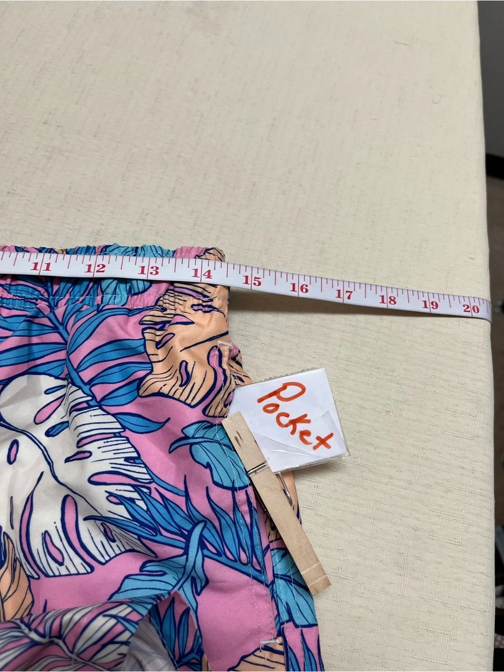 Boardies tropical print