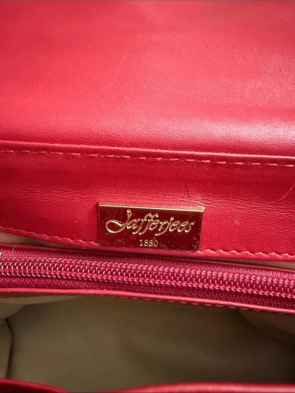 Jafferjees this red
