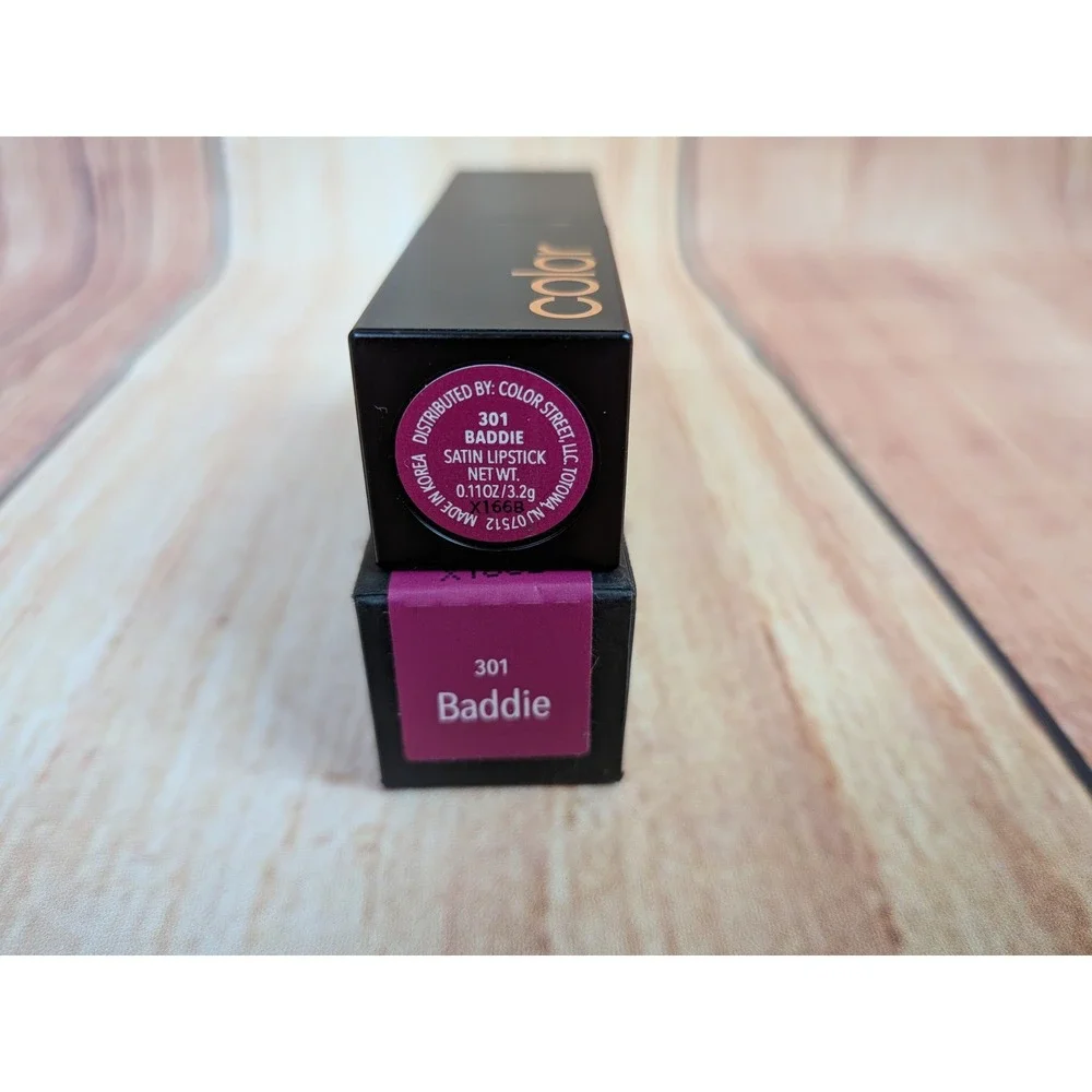 Color Street Satin Lipstick 301 Baddie Berry Magenta 0.11 oz