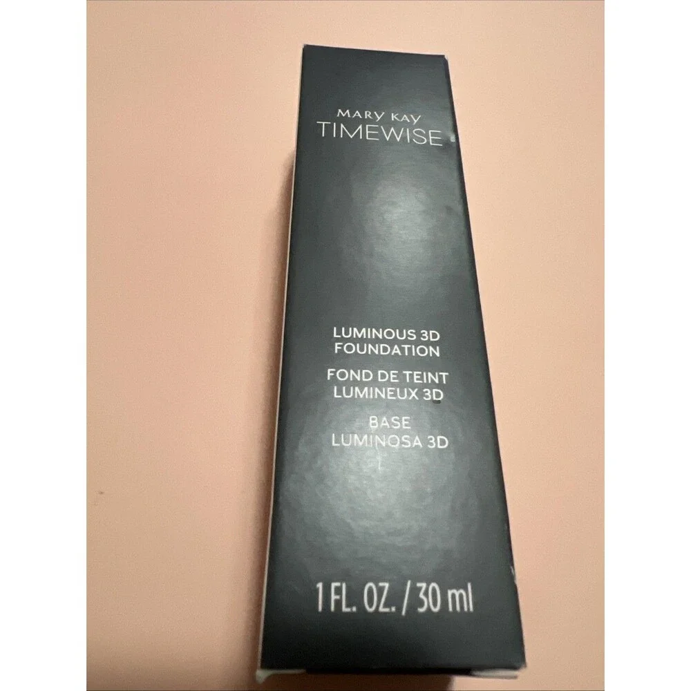 Mary Kay Timewise Luminous 3D Foundation Beige C130
