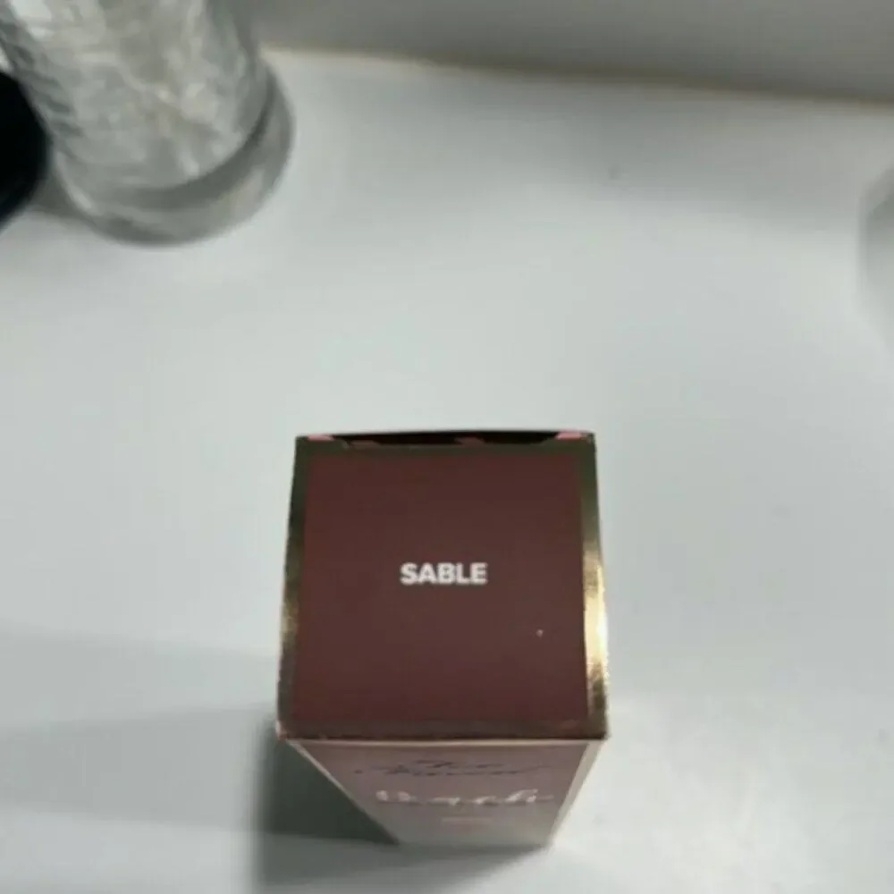 Too Faced comfort matte