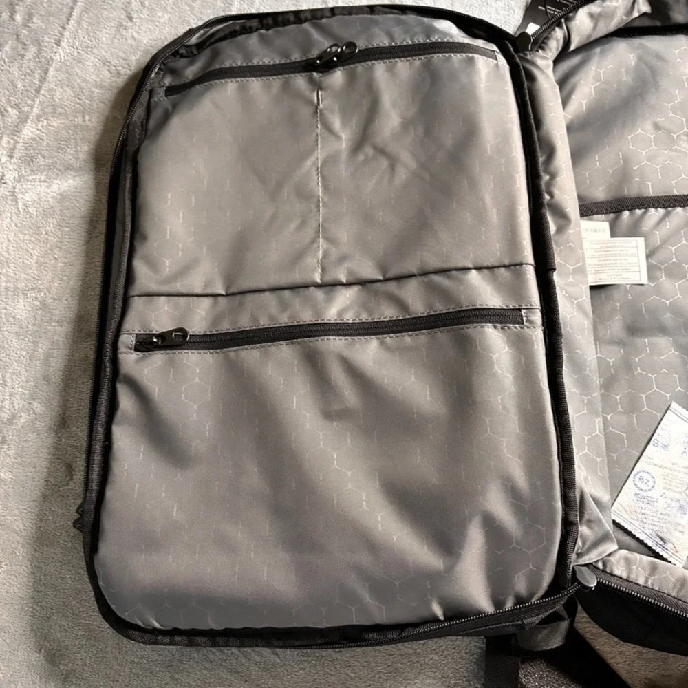 OGIO brand new