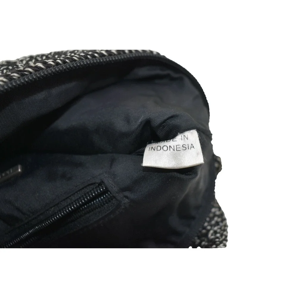 The Sak sak black