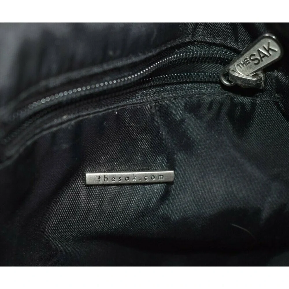 The Sak sak black