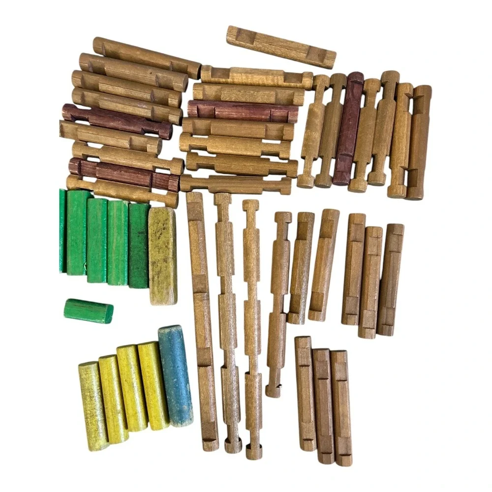 Lincoln Logs vintage wooden