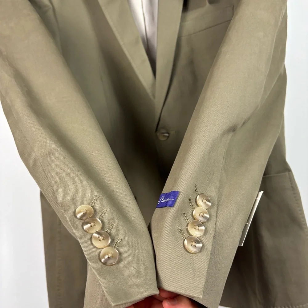 Alan Flusser length chest