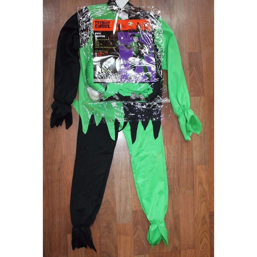Totally Ghoul totally ghoul
