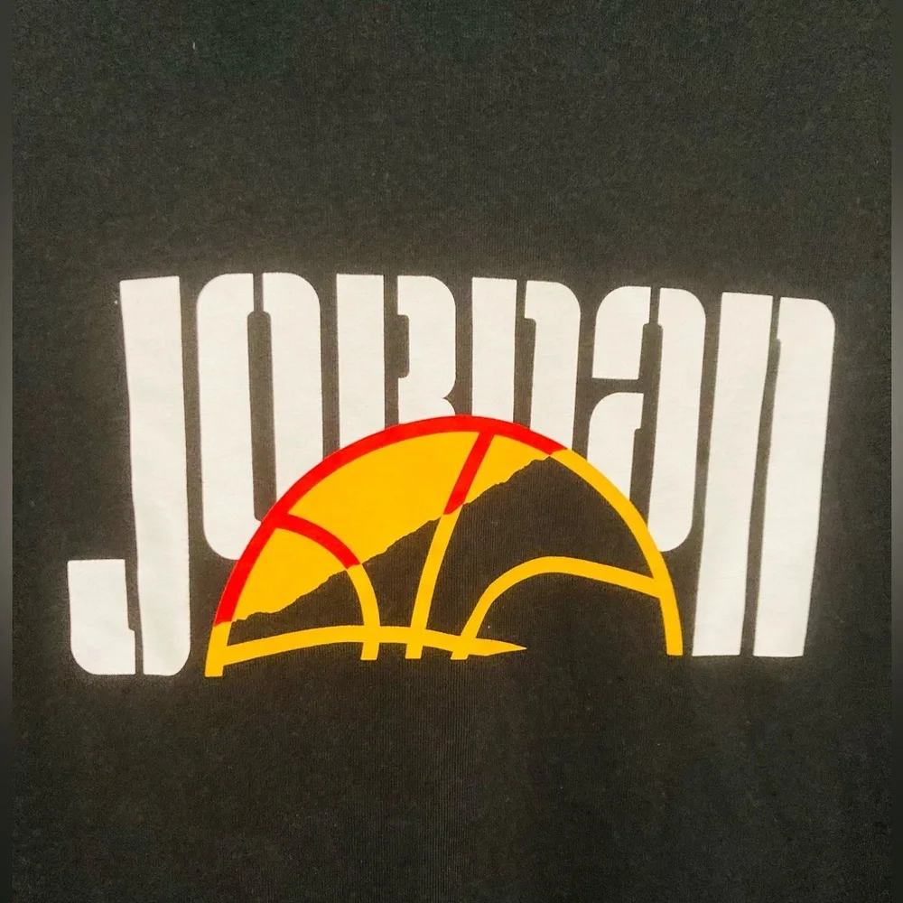 Jordan shirt dark