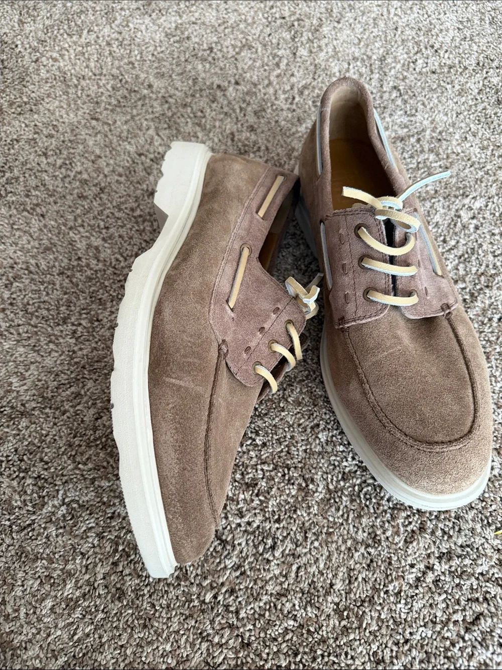 Frye Men's Suede Casual Boat Shoes in Taupe. Sz 12M.  New. Bag3