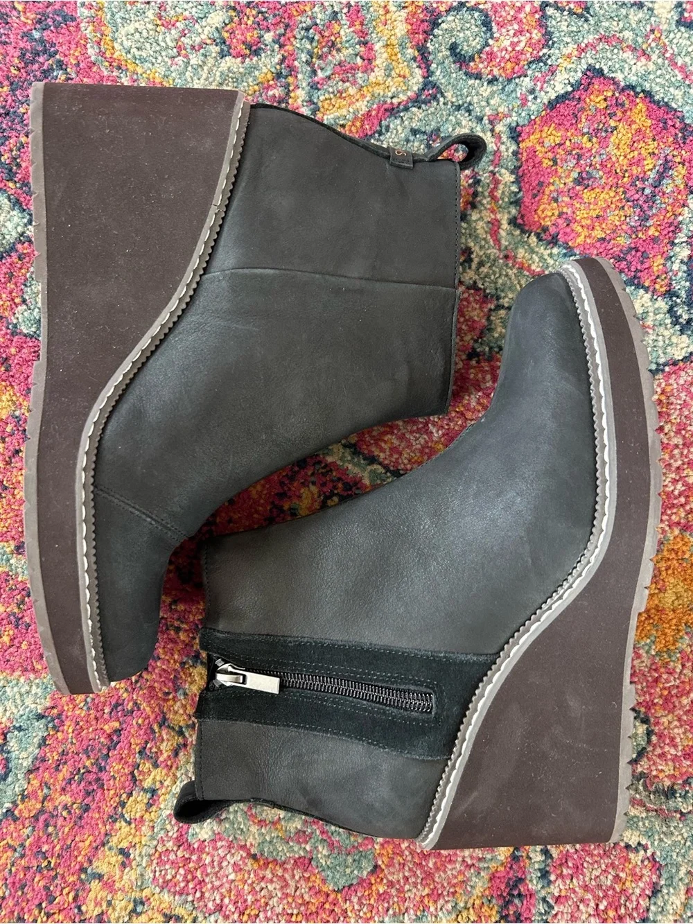 TOMS | Women’s Black Raven Wedge Water Resistant Ankle Boots Brown Platform 7.5