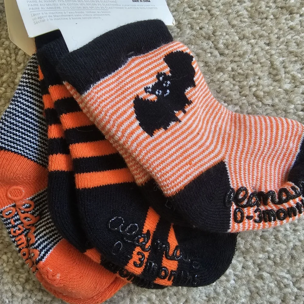 Kids Socks Old Navy 2 packs 6 pairs 3 pairs 18 - 24 months 3pairs 0-3 months