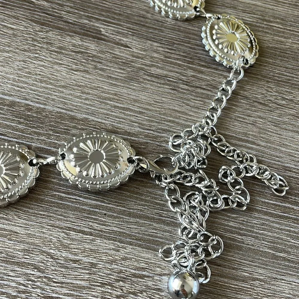 Silver Floral Belt N967