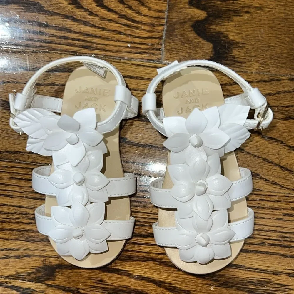 Janie and Jack worn few