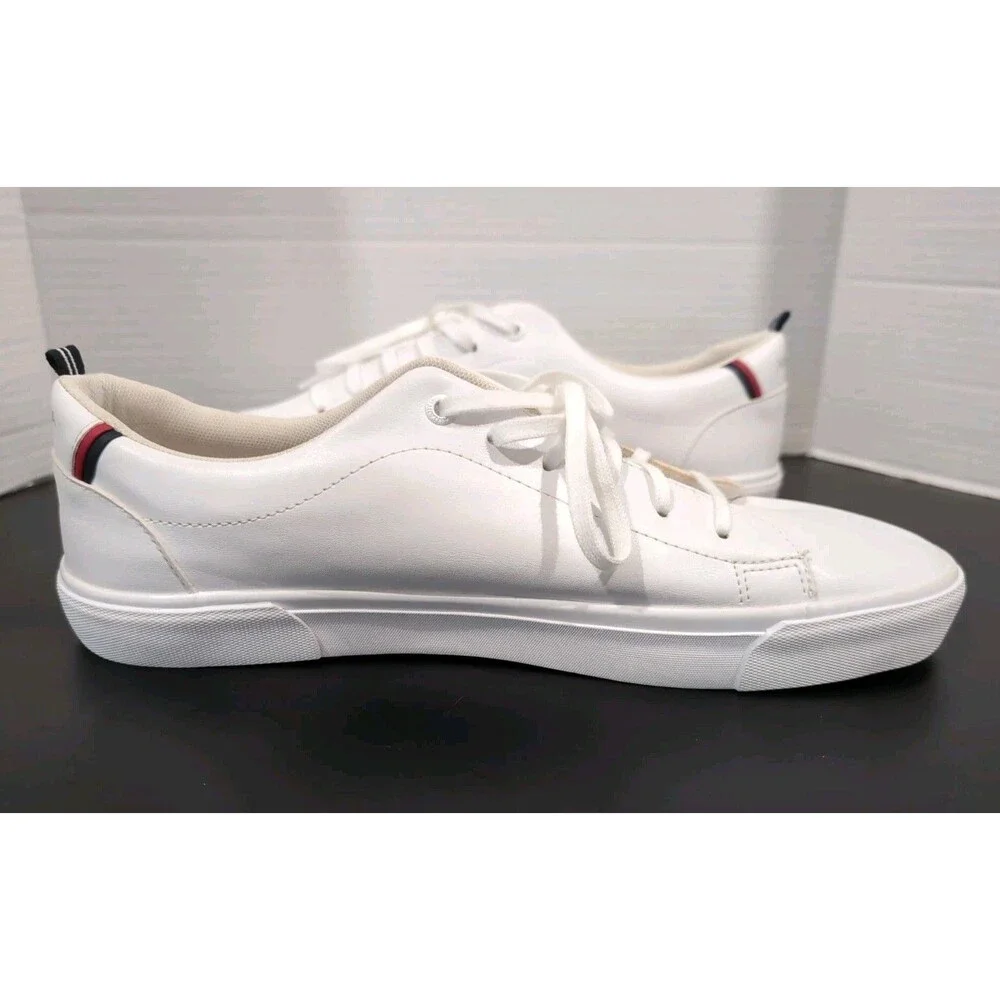 NAUTICA GRAVES WHITE LACE UP SNEAKERS MEN'S SIZE 12 GENTLY WORN   EUC