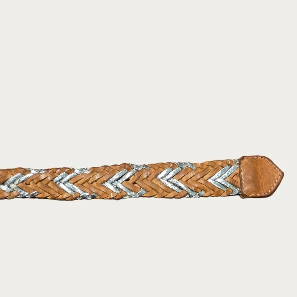 Vintage Liz Claiborne Woven Tan & Silver Leather Belt with Silver Tone Buckle M