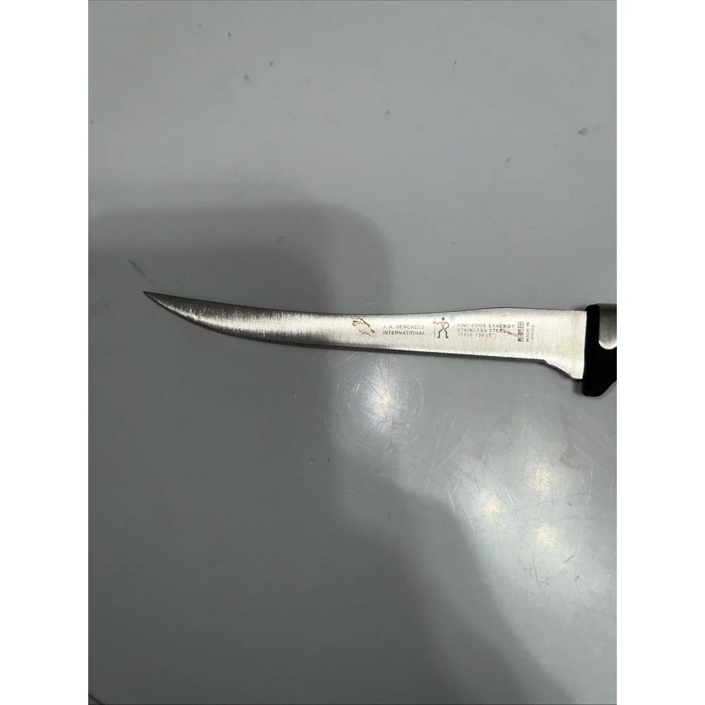 J.A. HENCKELS FINE EDGE SYNERGY 5
