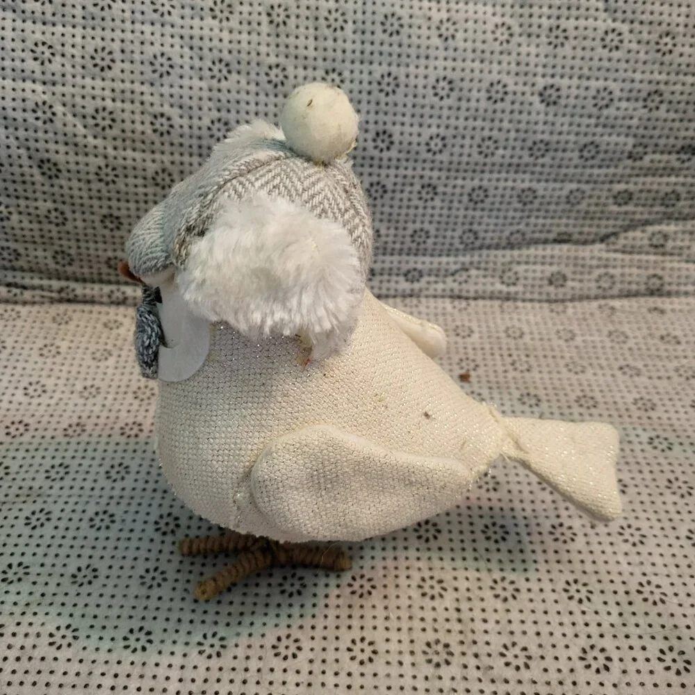 Wondershop Featherly Friends Bird. Christmas. Tweed hat