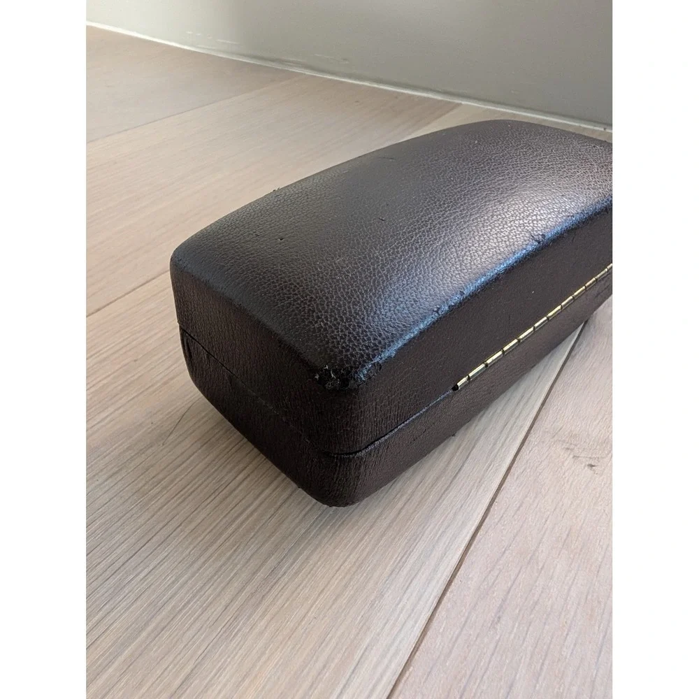 Coach classic style