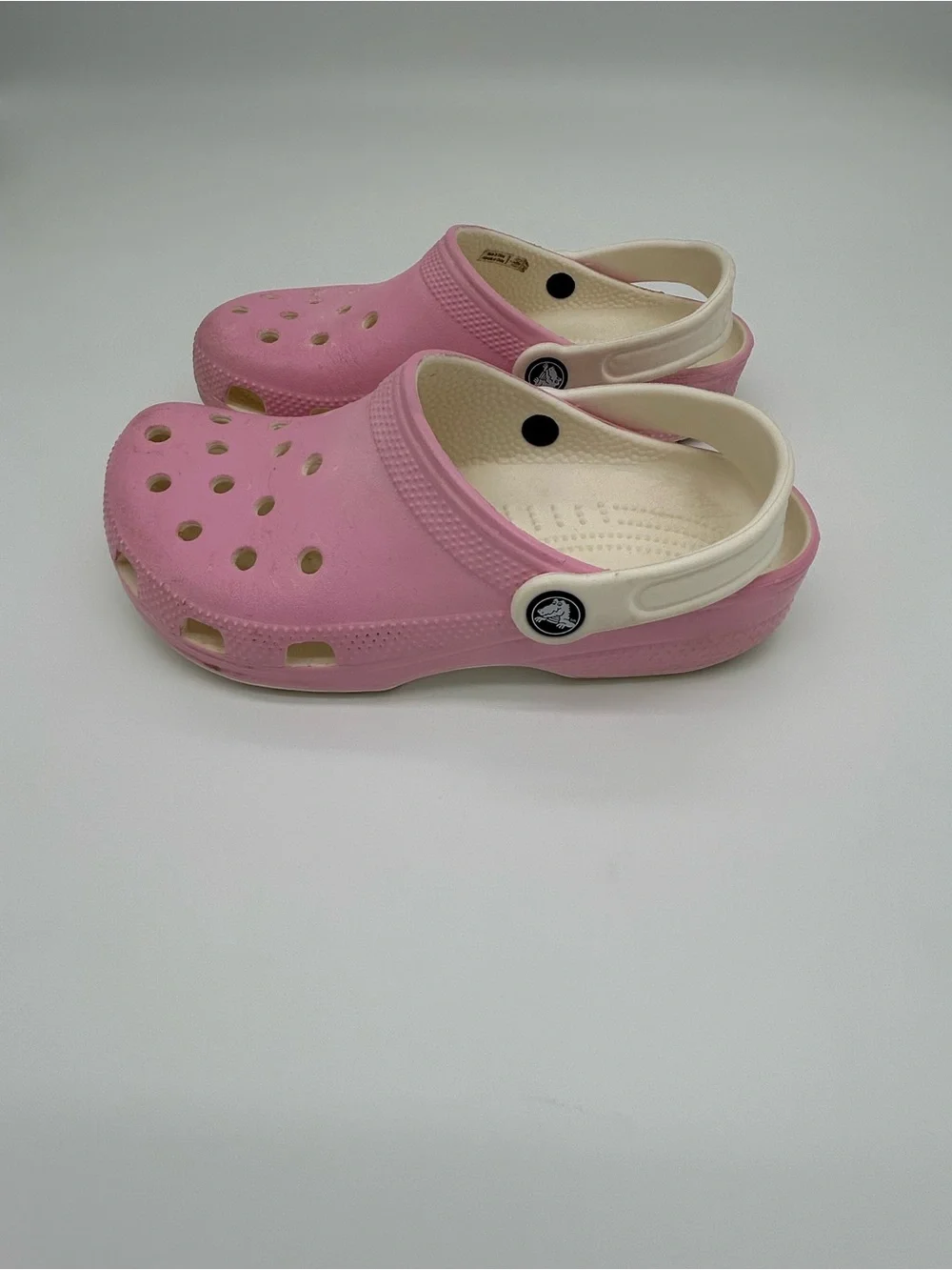 CROCS pink cream